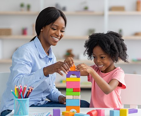 BKLA educator working with a child